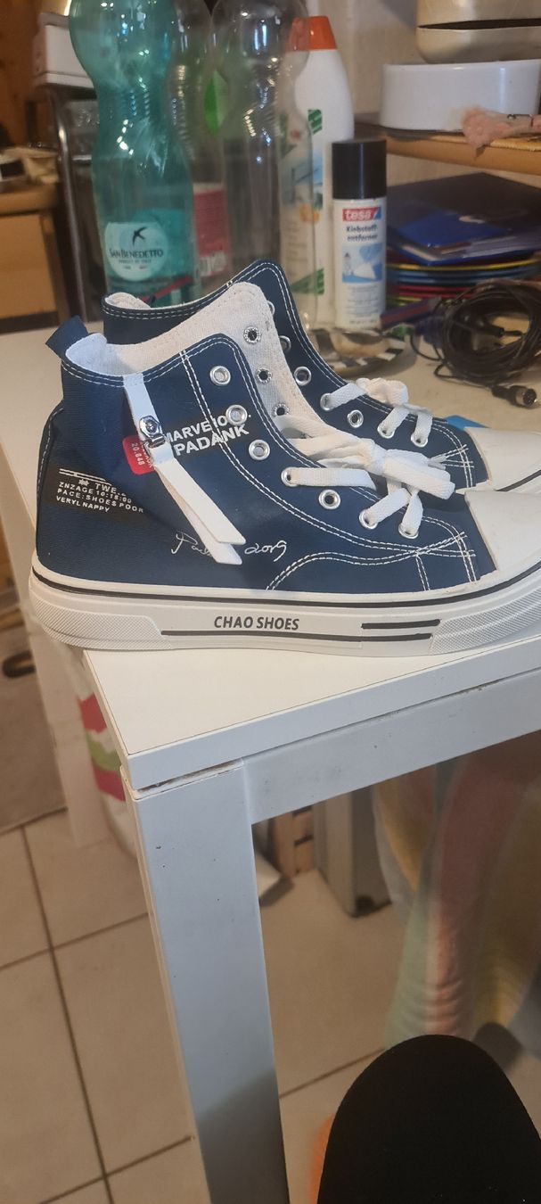 Scarpe da uomo: Turnschuhe – Nuovo (secondo la descrizione) da Bellerive VD venduto da Hermes5