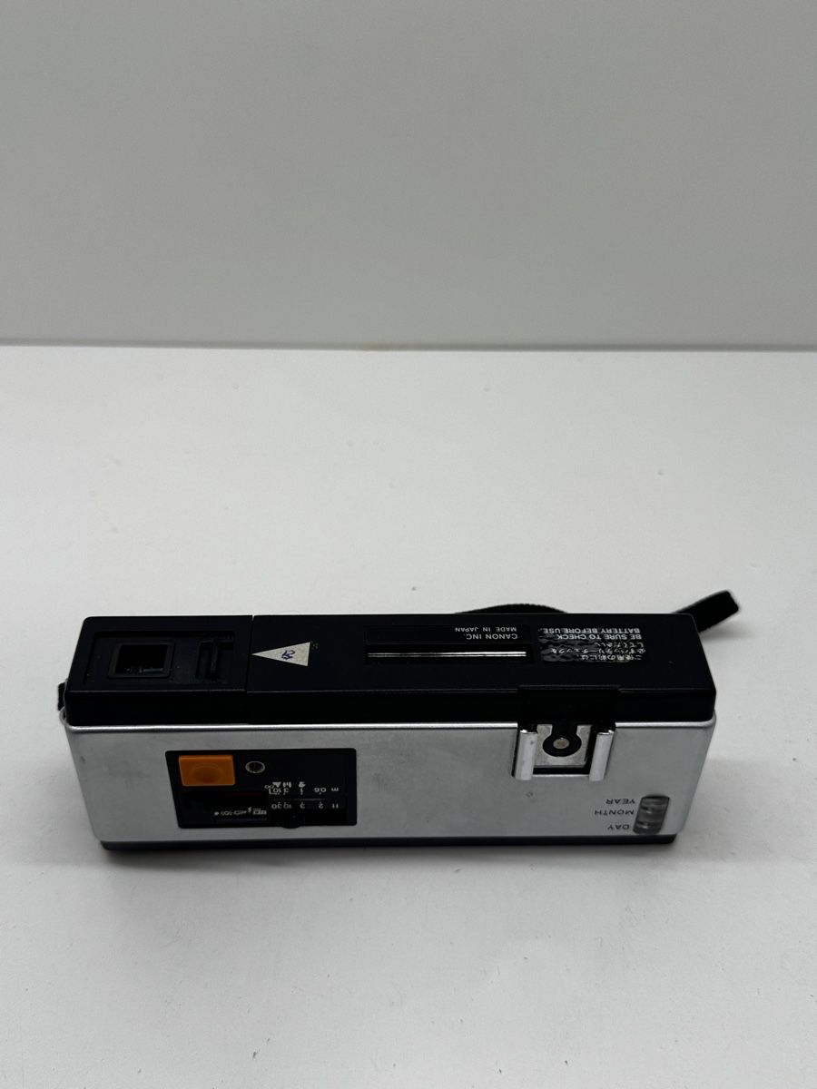 Unità & Adattatore: Kompaktkamera Canon 110ED silber  – Usato da Schlieren venduto da Eldi84 1