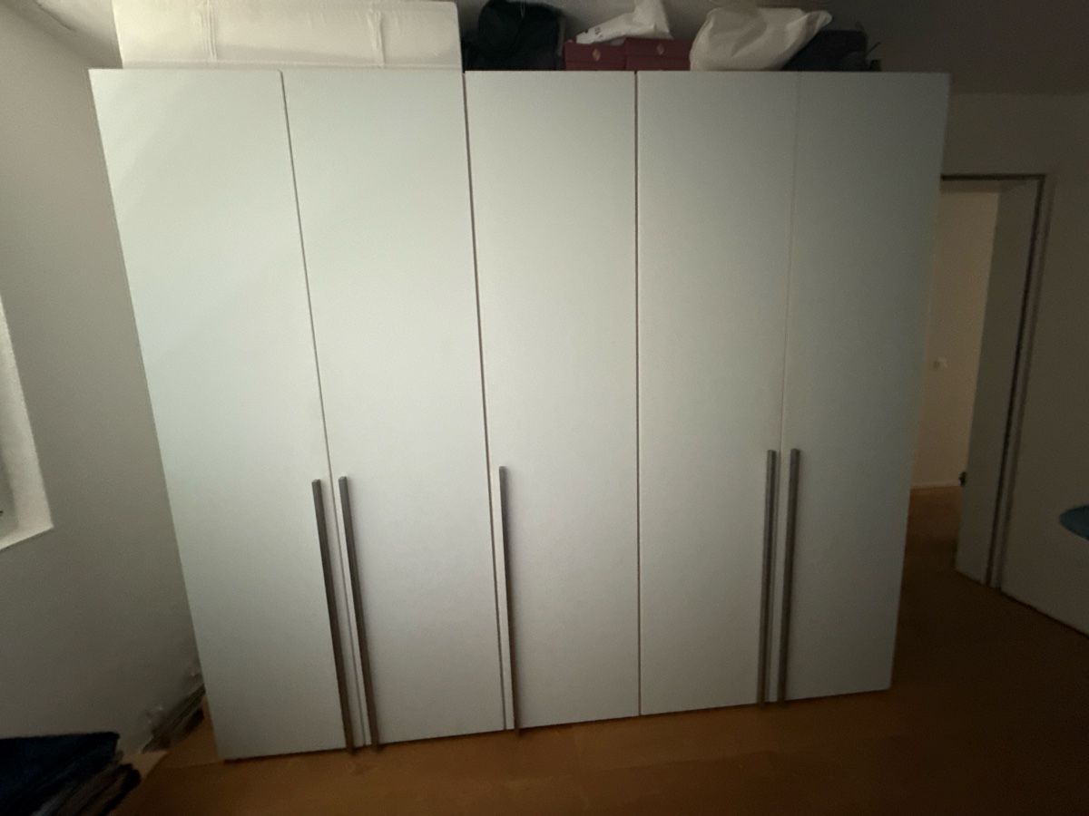 Schränke: Jutzler Schranksystem - Glastüren matt – Gebraucht aus Brunegg von chr_xy2n