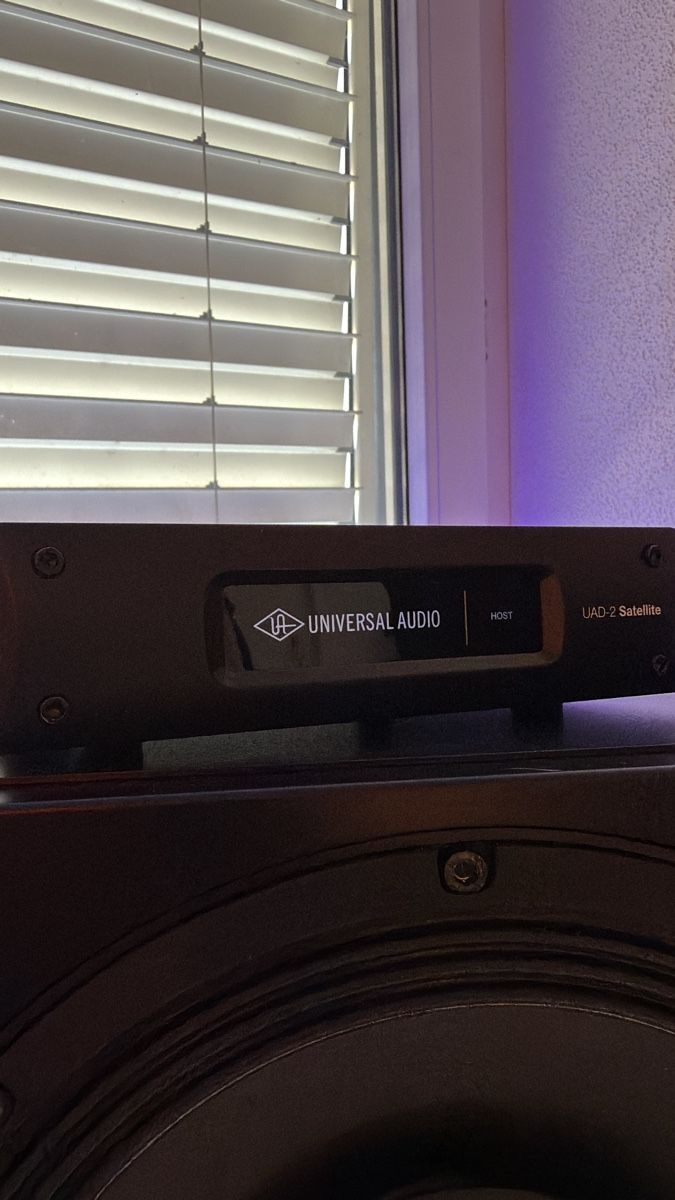 Universal Audio Studioequipment: UAD Apollo Twin + Satellite Octo Core + 41 PlugIns – Gebraucht aus Dietikon von DaveSound33 1