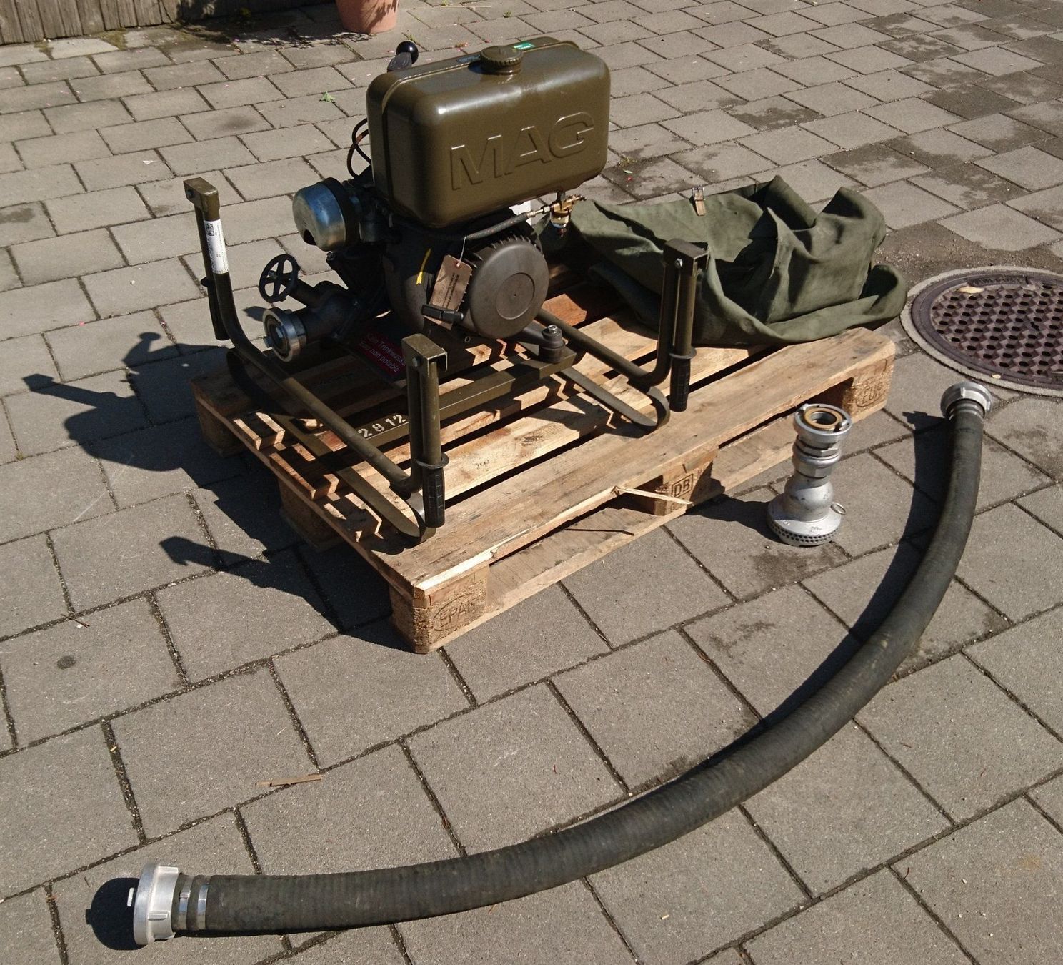 Pompe & Parti di ricambio: Motorspritze Typ 1 – Usato da Gampelen venduto da Schmidi887 1