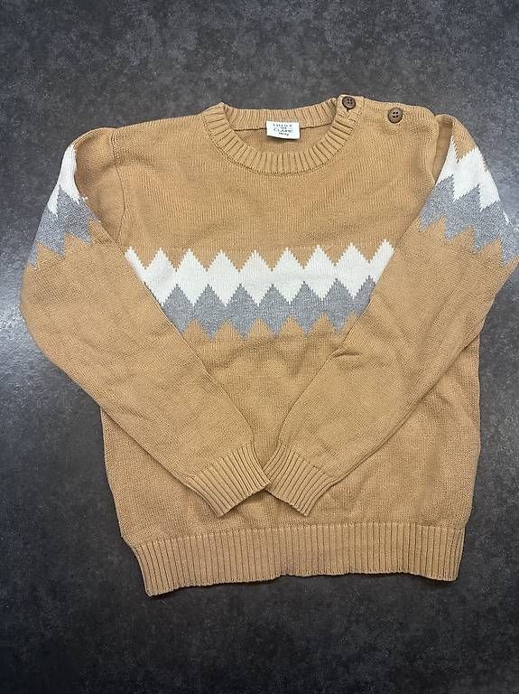 Maglioni & Felpe: Pullover von Hust&Claire Grösse 116 – Usato da Dulliken venduto da Laruemarie