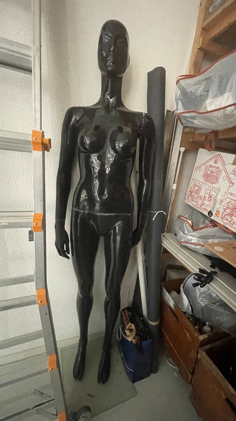 Sonstige Dekorationen & Accessoires: Schaufenster Glieder Puppe – Gebraucht aus Zürich von waldmaedchen