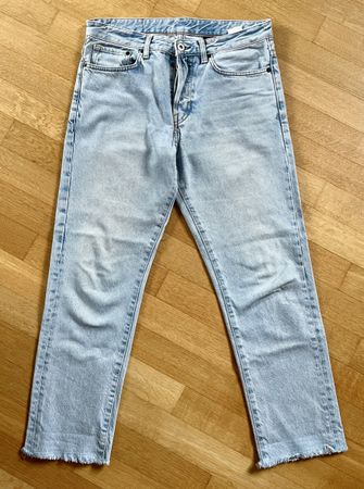 Hellblaue Straight Jeans, Grösse 30, guter Zustand  
