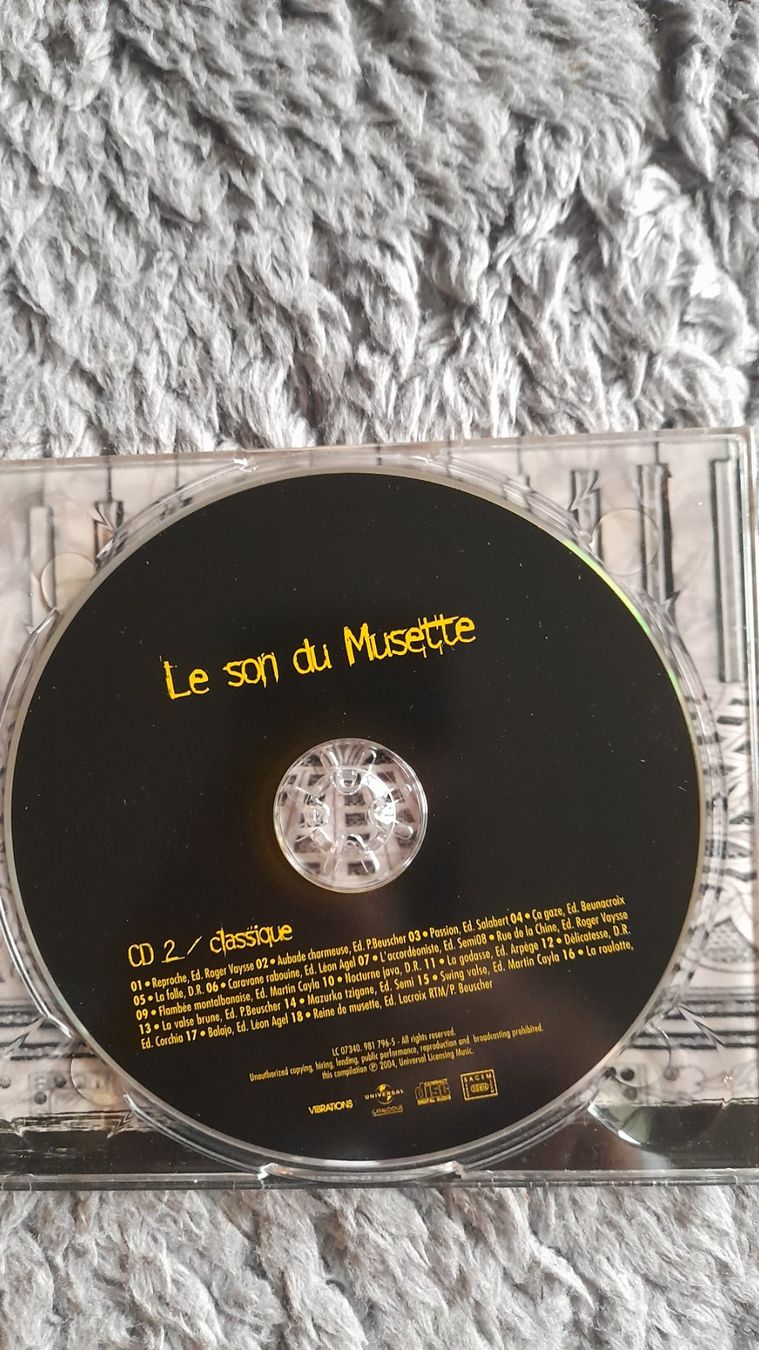 CDs: VIBRATIONS    LE SON DU MUSETTE    CD – Gebraucht aus Wetzikon ZH von Ramones01 3