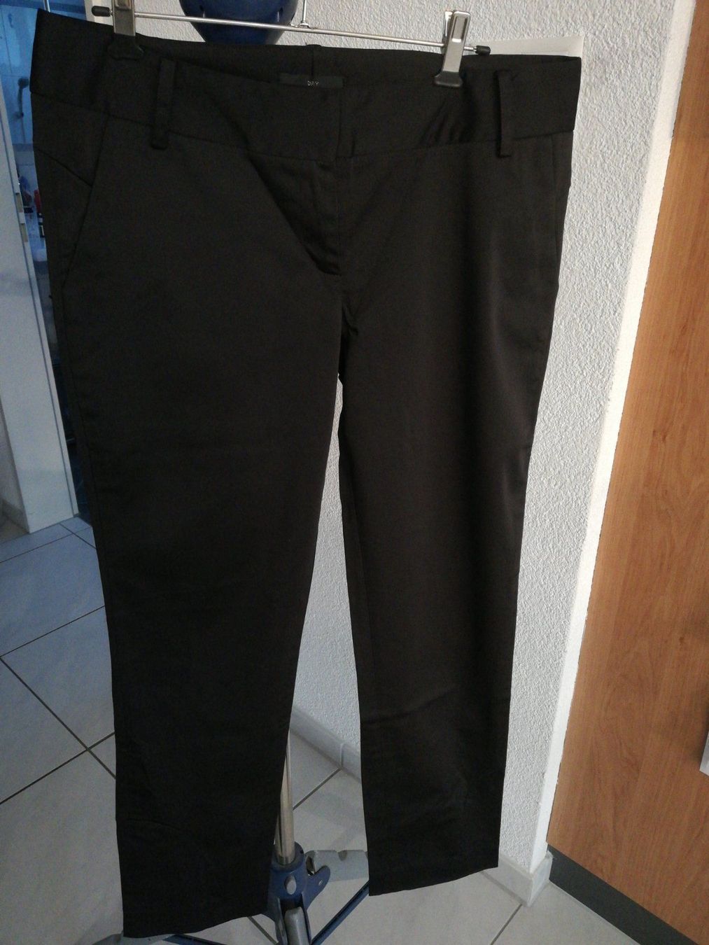 Pantaloni: Frauen Hosen – Nuovo (secondo la descrizione) da Ballwil venduto da fischli01