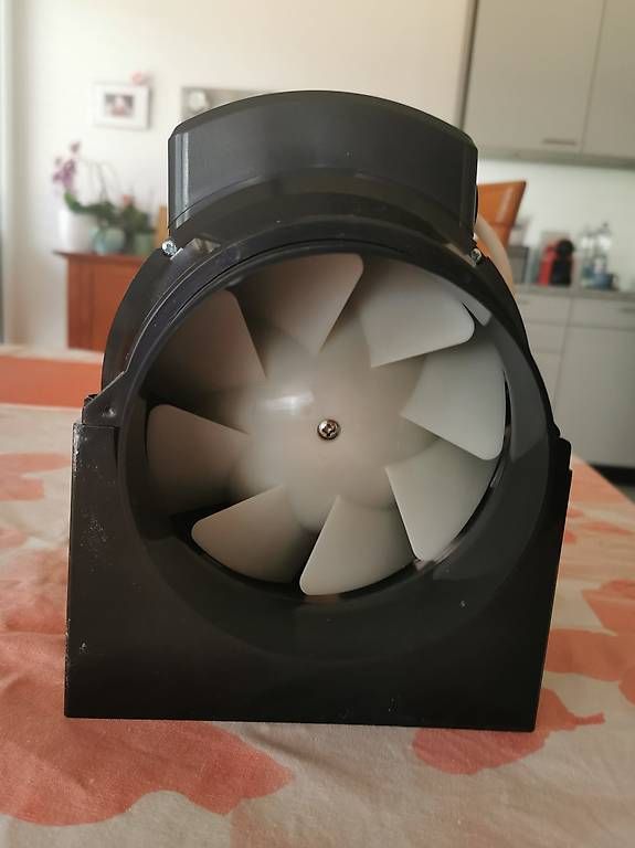 Ventilatoren: Axialventilator 500m3/h, 230V, DM123mm – Gebraucht aus Ipsach von Mandarine3 1