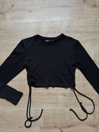 pull court noir Bershka, taille S