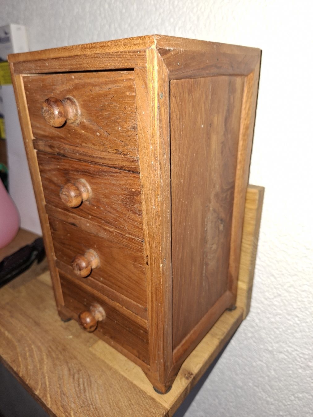 Altro per la casa: Süsse Mini-Kommode aus Holz mit 4 Schubladen – Usato da Bern venduto da rojdabern 2