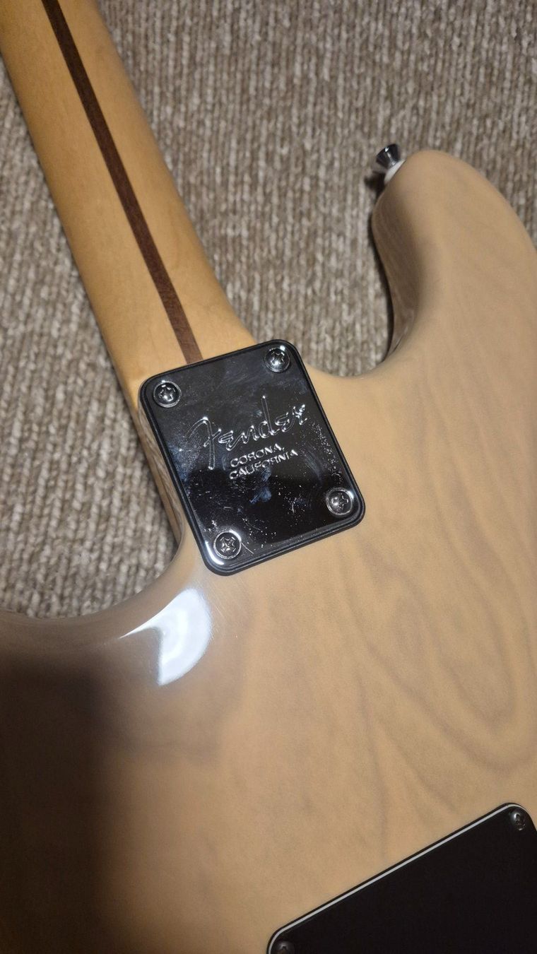 Fender Strumenti musicali: Fender Gitarre – Usato da Winterthur venduto da cbe_5ph7 2