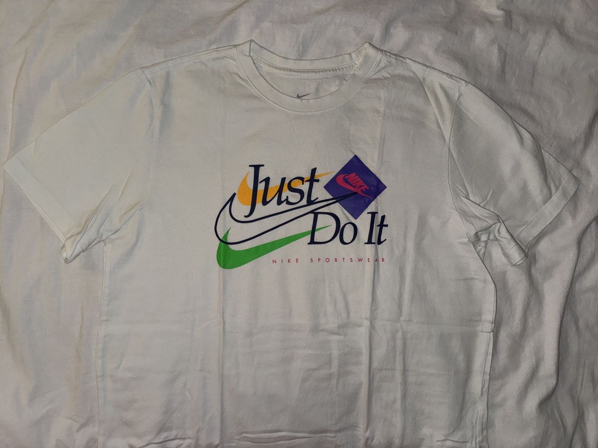 Nike T-shirt: Nike T-shirt L – Usato da Winterthur venduto da adi_sqz 1