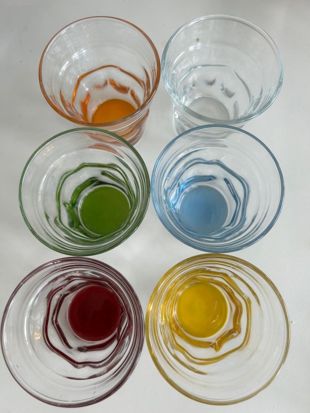 Bicchieri: Glas Becher Bialetti farbig 80 ml – Usato da Bern venduto da arwori