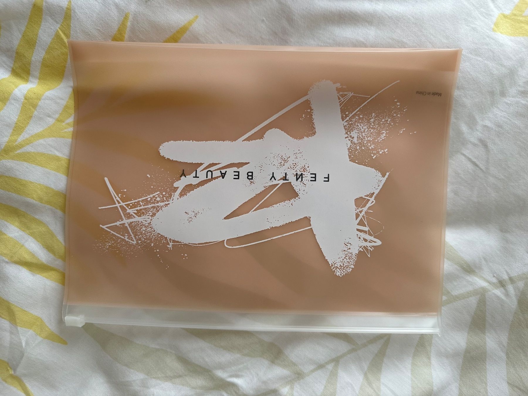 Custodie per cosmetici: Fenty beauty bag – Nuovo e nell'imballaggio originale da Gordola venduto da EleSecondHand-TCG 1