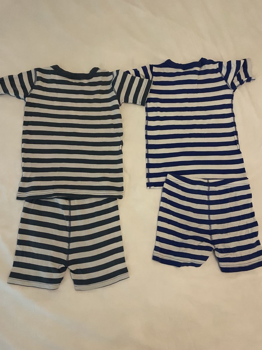 Pyjamas: Pyjamaset Hanna Andersson gestreift Grösse 120 cm – D'occasion à sonvico par Ptequila 1