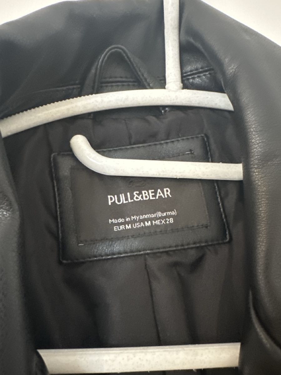 Pull&Bear Giacche: Schwarze Kunstlederjacke von Pull&Bear, Gr. M eher eine S – Usato da Netstal venduto da muj_q7ty 1
