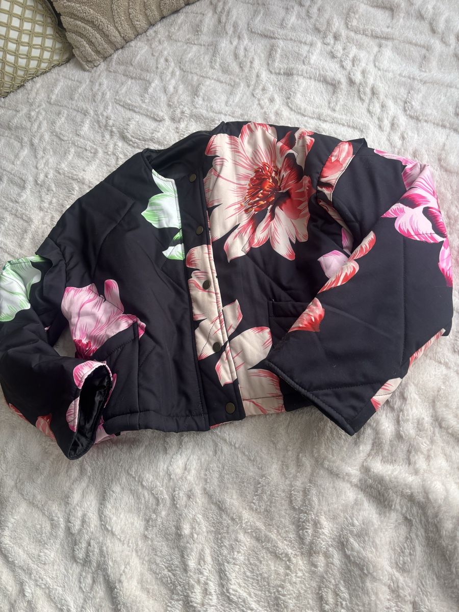 Giacche: Jacke gr.S – Usato da Zug venduto da Biki72 1
