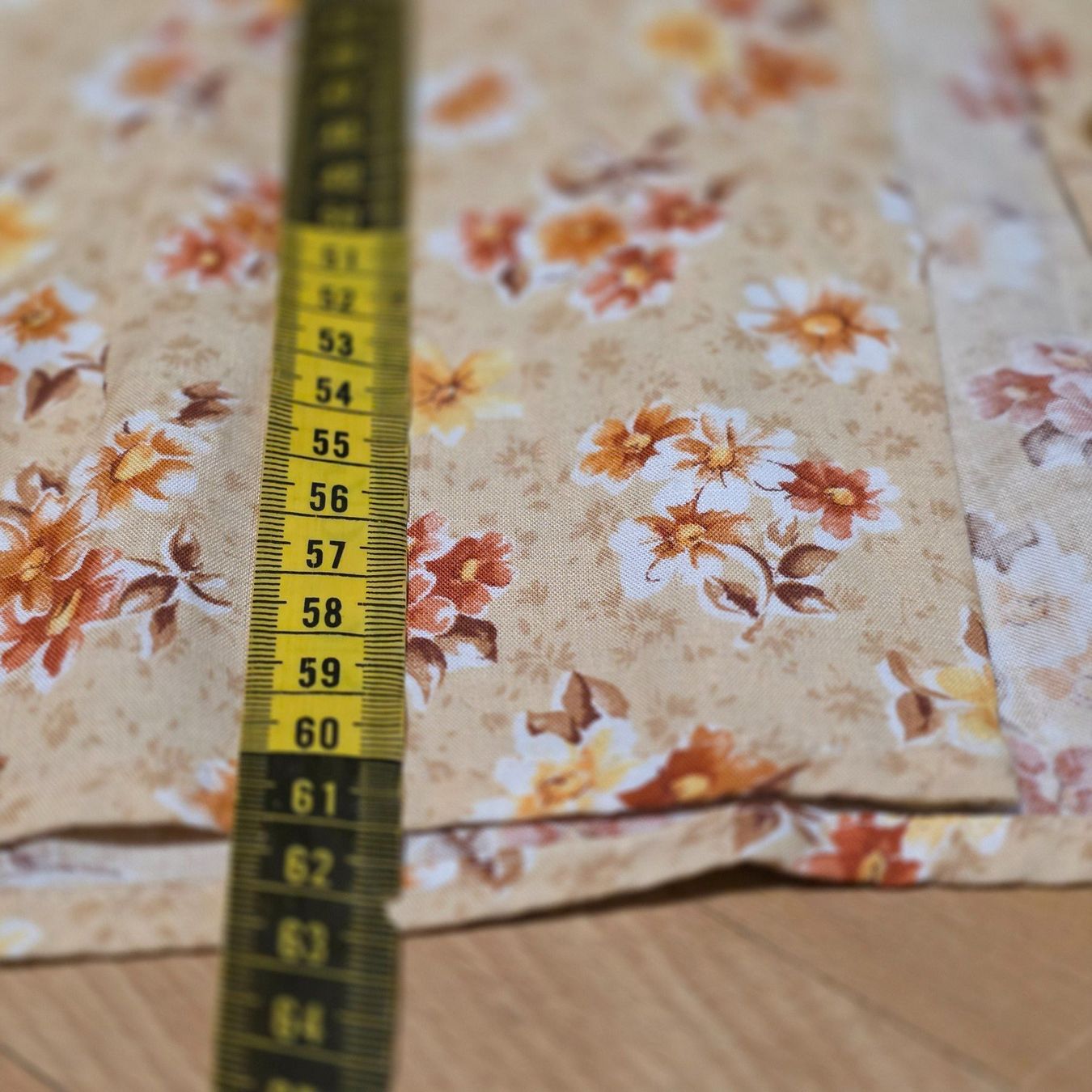 Camicette: Vintage Viskosebluse mit Blumenmuster Gr. M – Usato da Wald ZH venduto da CapLux 9