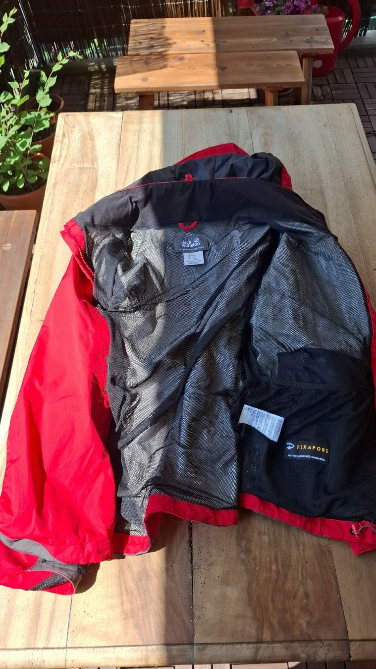 Jack Wolfskin Giacche: XL Jack Wolfskin Regenjacke rot – Usato da Zürich venduto da witike 3