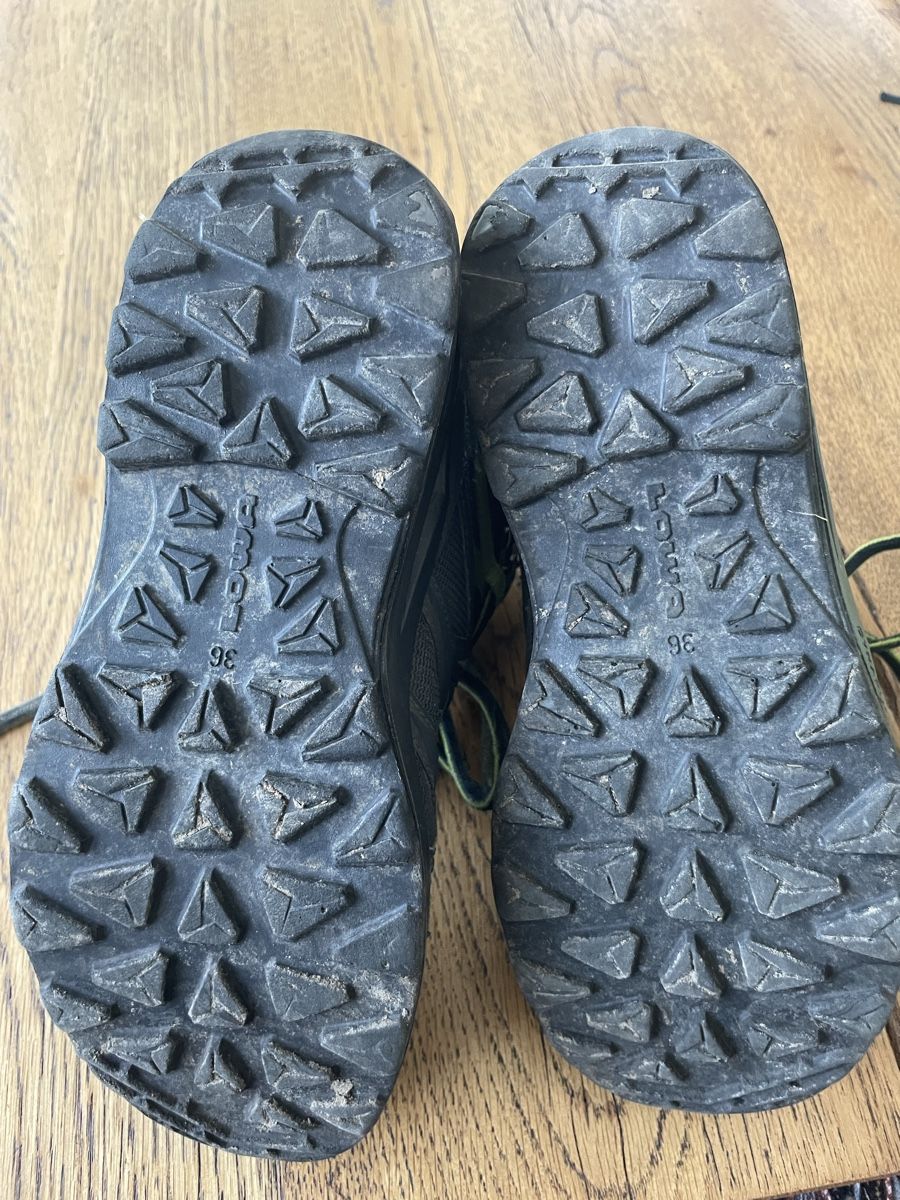 Lowa Schuhe für Jungen: Wanderschuhe von Lowa – Gebraucht aus Bonstetten von Panda_79 3