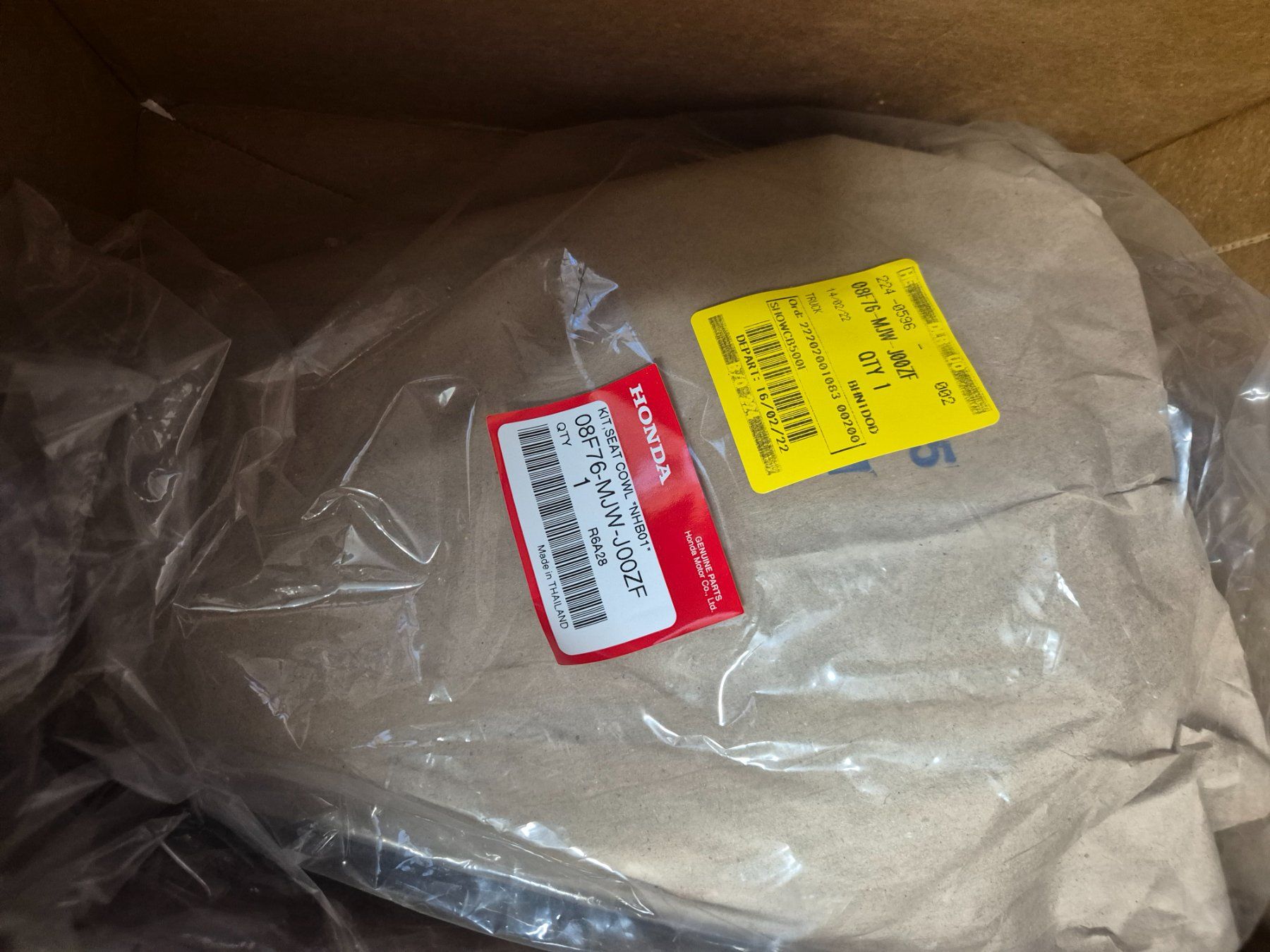 Honda Alle Motorradersatzteile: Original Honda Sozius Sitzabdeckung CB 500 - Neu! – Neu und originalverpackt aus Meilen von Hofer2RadCenter 2