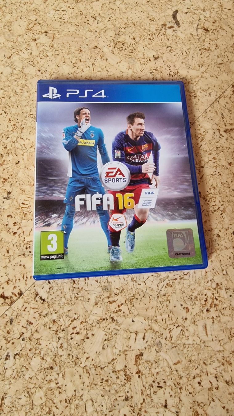 Sony Giochi: PS4 Fifa 16 Videogame – Usato da staefa venduto da hagenbuch01