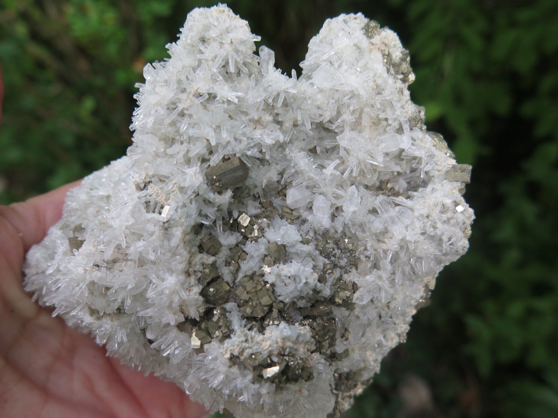 Mineralien & Heilsteine: Nadelquarz mit Pyrit ca. 392 gr. – Gebraucht aus Schaffhausen von Yamakana51L8736OQ8 9