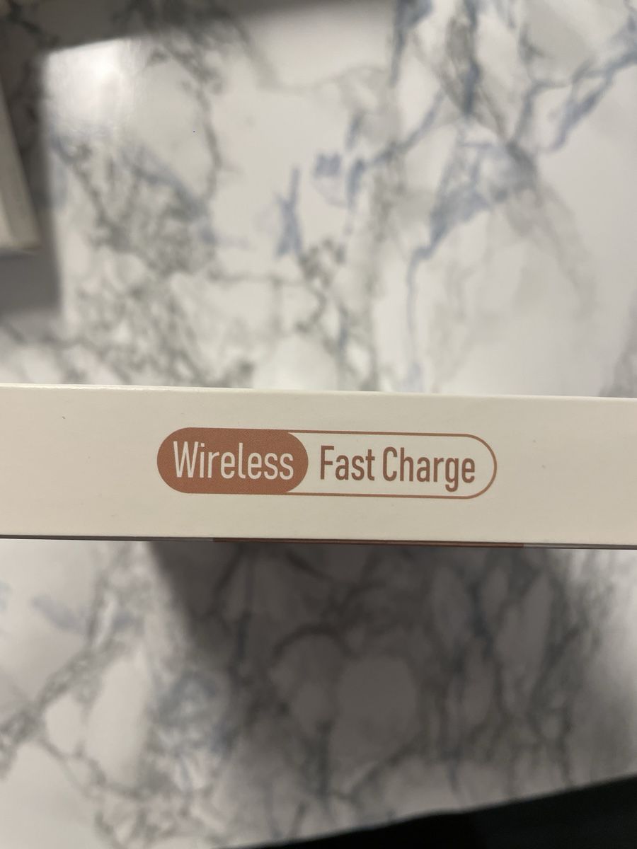 Caricabatterie: Wireless Fast Charge – Nuovo e nell'imballaggio originale da Herisau venduto da rosomat 2