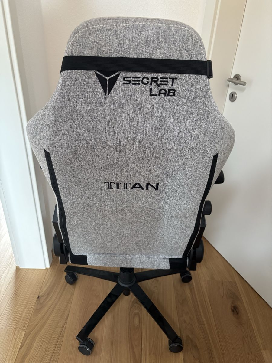 Secretlab Chaises: Secretlab TITAN 2020 – D'occasion à Scheuren par RaphiFroehli 1