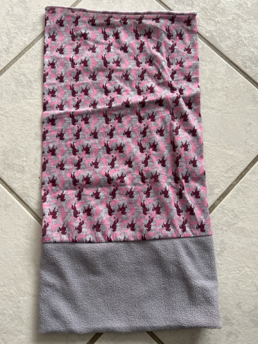 Altro abbigliamento per bambina: Schal – Usato da Lostorf venduto da Venice16