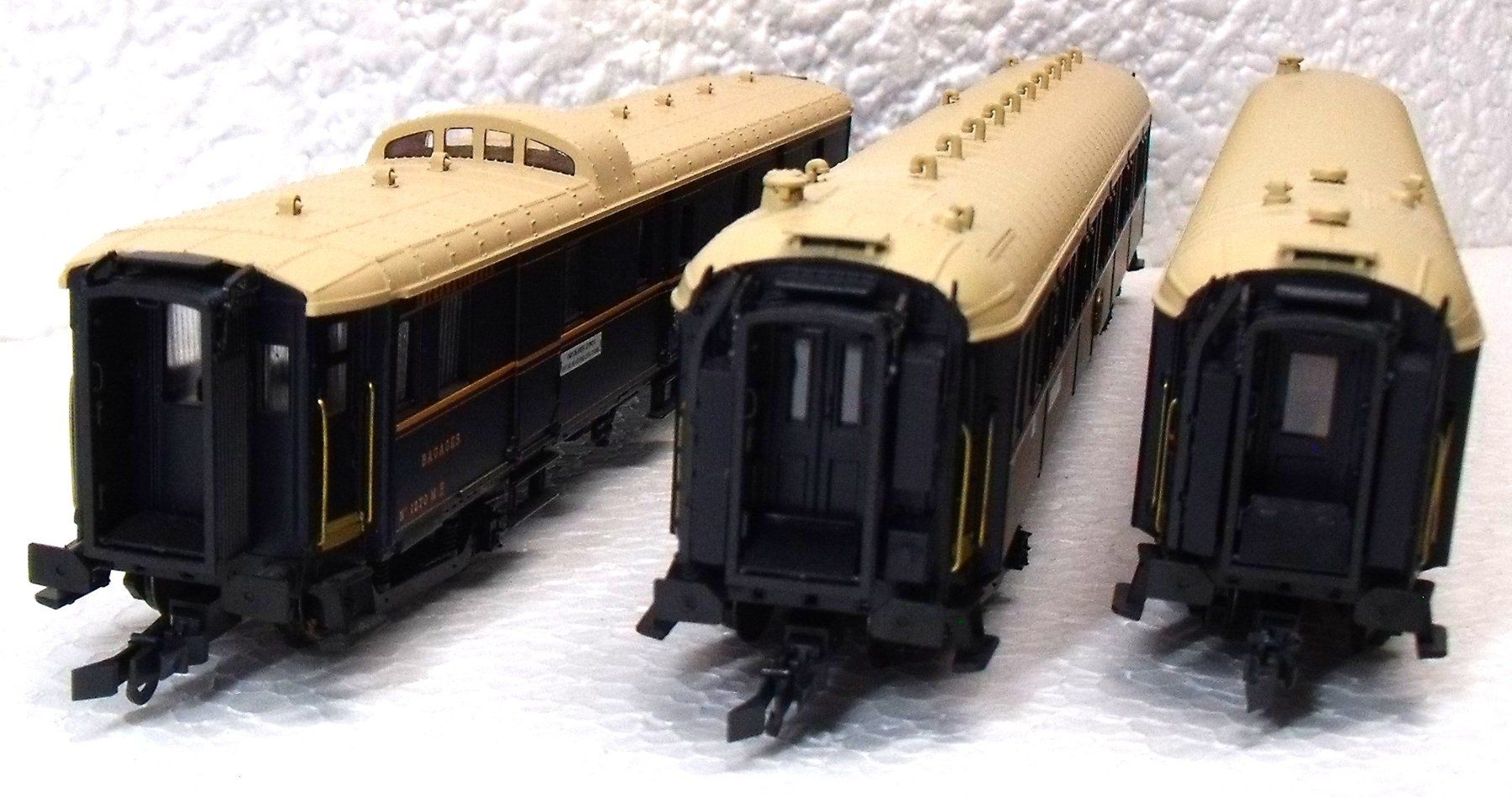 Rivarossi Modellini di ferrovie: RIVAROSSI SIMPLON-ORIENT-EXPRESS HR4020 – Usato da Neuenegg venduto da Holzli2 4