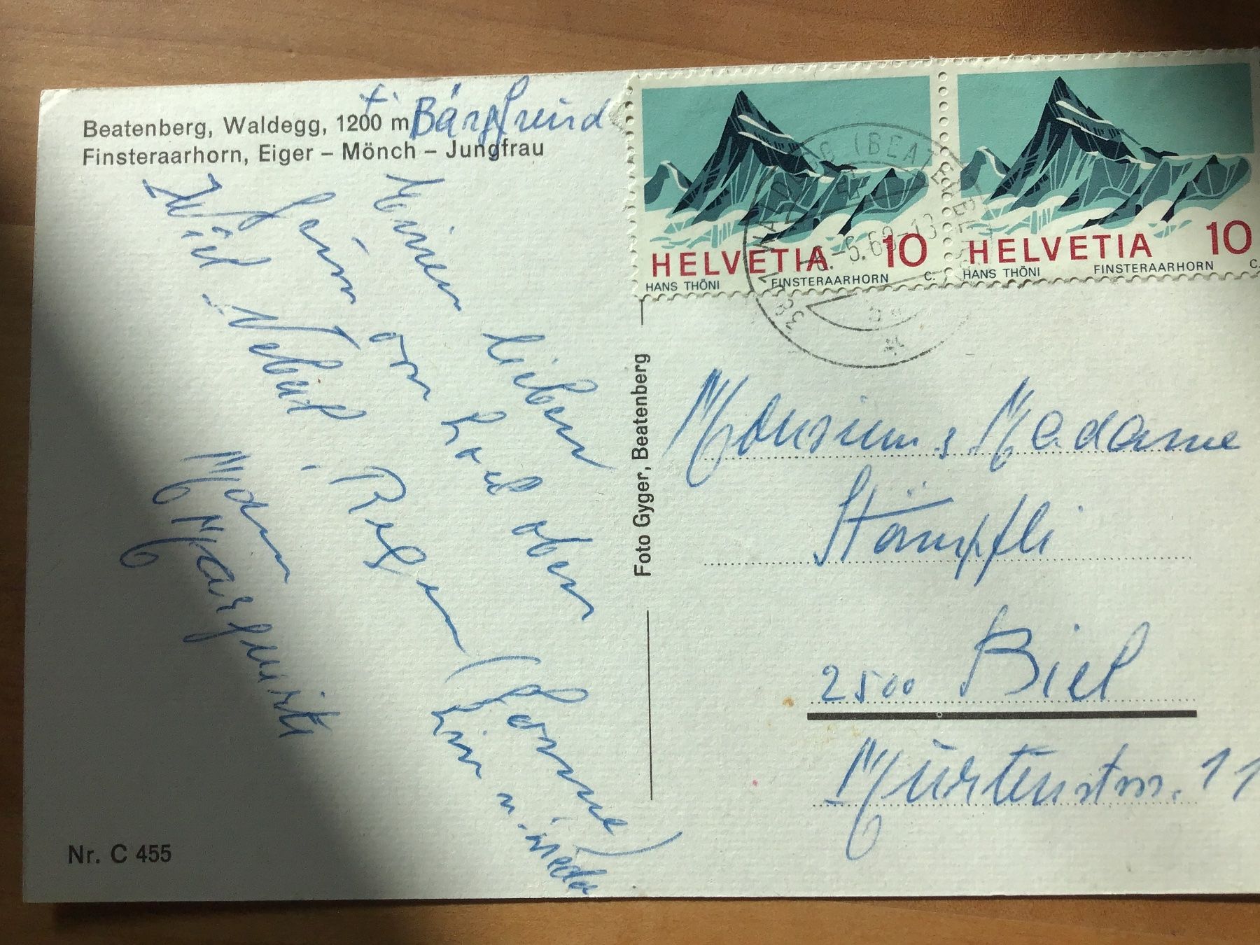 Cartoline postali: Beatenberg, Waldegg 1200m, Finsterahorn, Eiger-Mönch-Jungfra – Usato da Kirchenthurnen venduto da Gluecksbrief 1