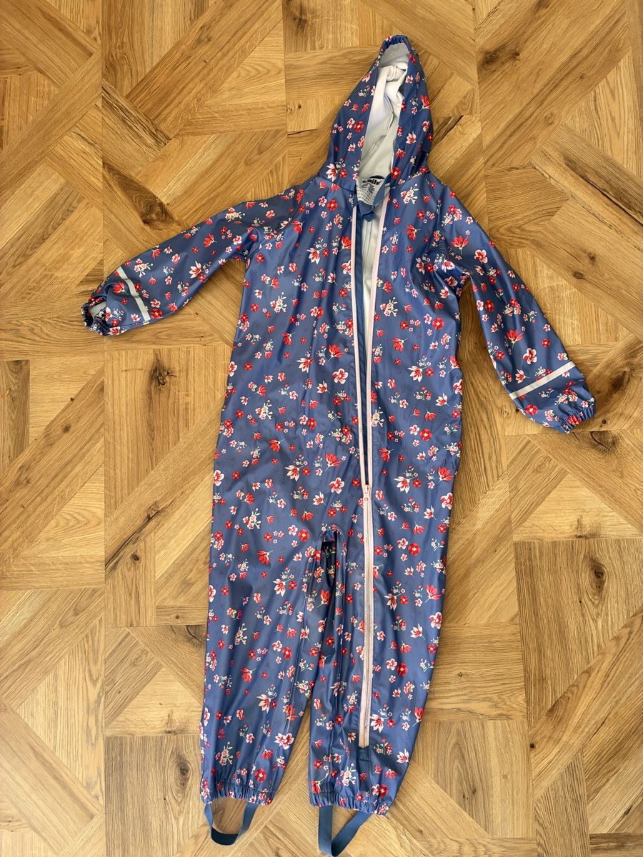 Tute: Regenoverall Blumenmuster Groesse 110/116 – Usato da Zürich venduto da kafitze