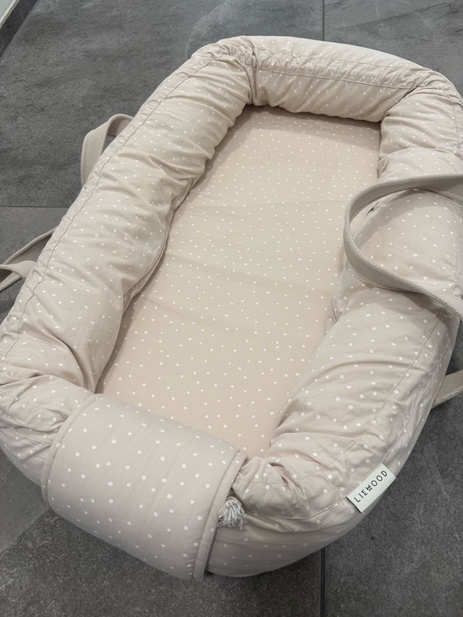 Liewood Culle: Liewood Beige Baby Nest  – Usato da Wollerau venduto da sal_cpy2 1