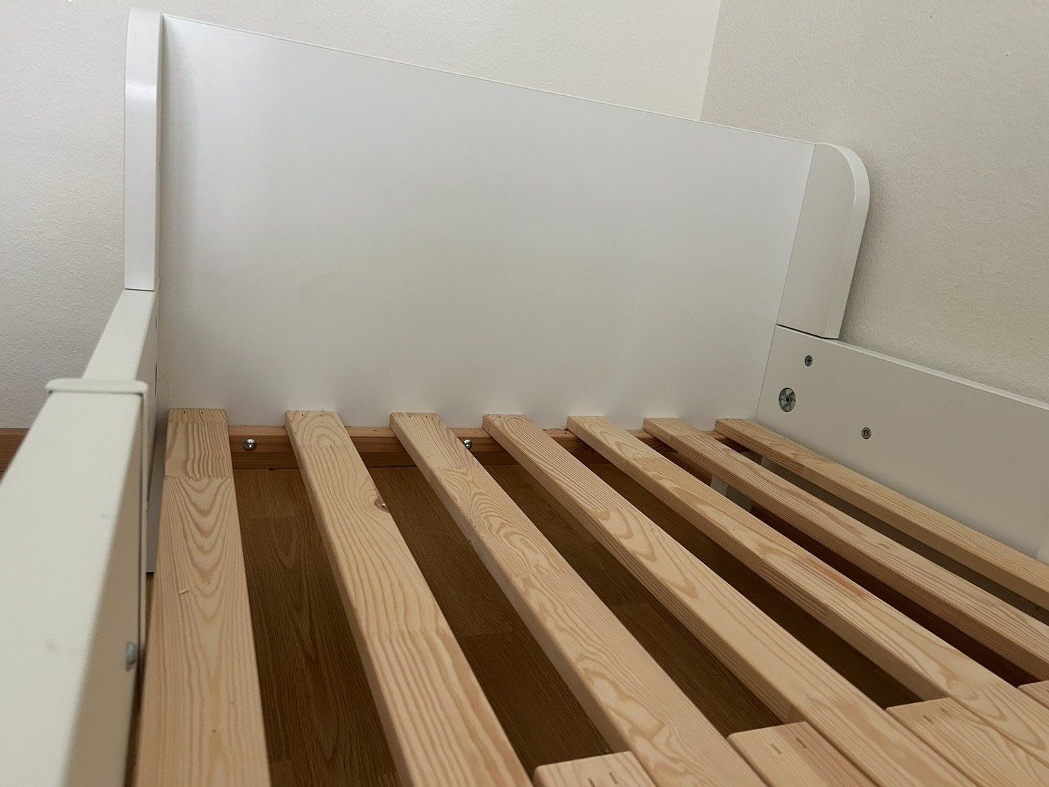 Ikea Letti: Ikea bed BUSUNGE – Usato da Zürich venduto da romain44 2
