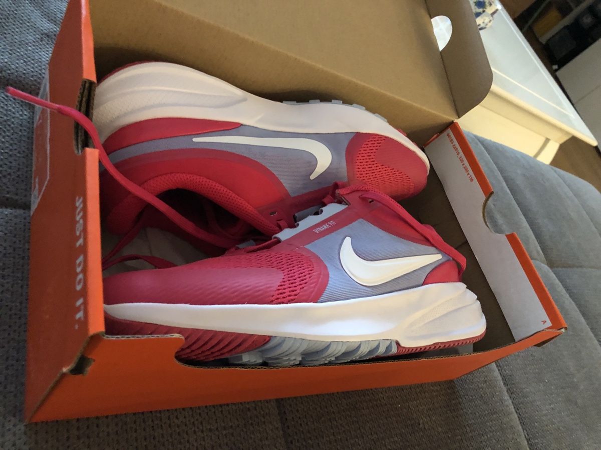 Nike Damenschuhe: Nike Dynamic, Grösse 40, Nagel Neue Top Model ! – Neu und originalverpackt aus Läufelfingen von Original100 7