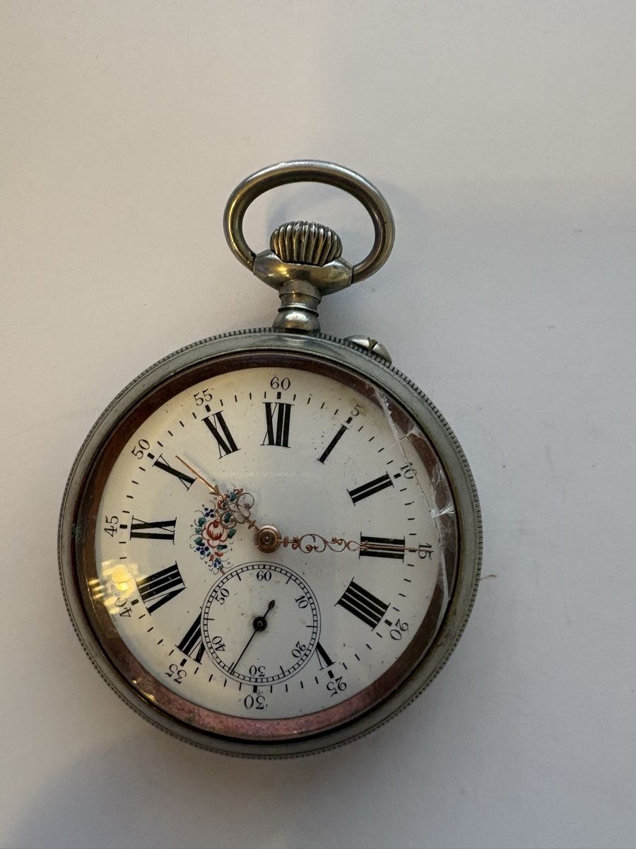 Uhren: Taschenuhr defekt  – Gebraucht aus Murten von Tzaugg