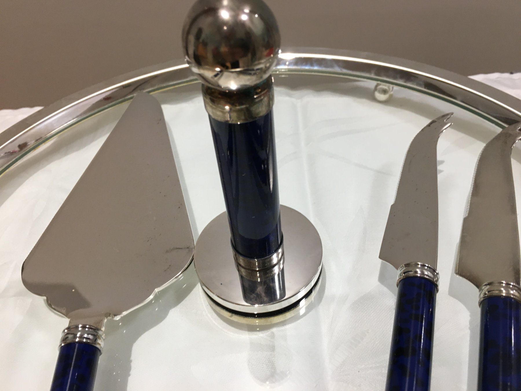 Piatti di portata: Servierplatte Glass versilbert Metall, Durchmesser 32 cm,NEU – Nuovo e nell'imballaggio originale da Heerbrugg venduto da dwfg 3