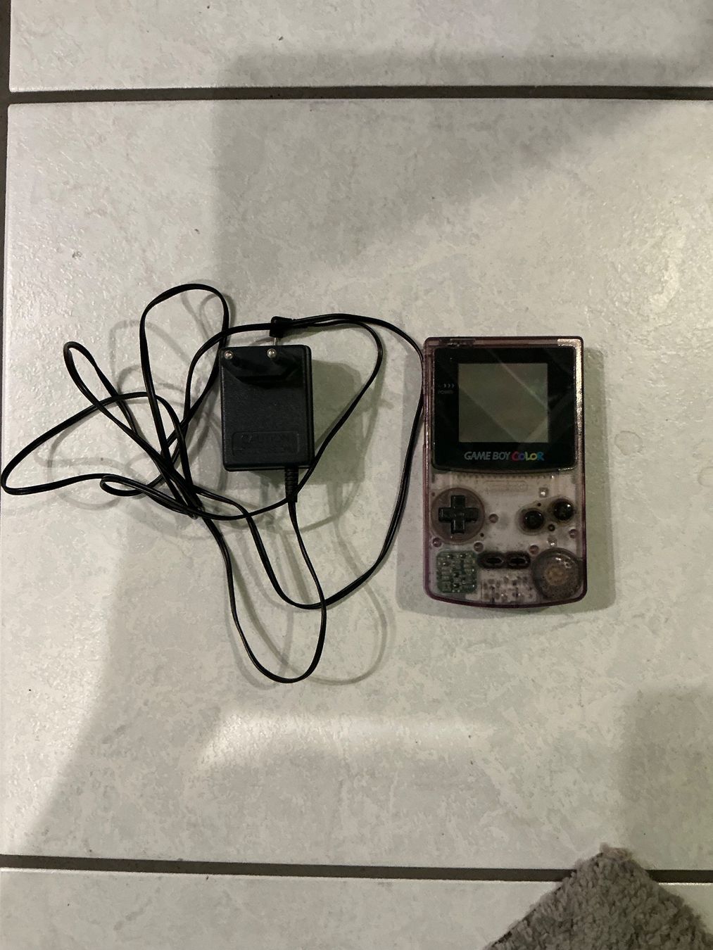 Nintendo Consoles: GameBoy Color mit Stromgerät – D'occasion à Russikon par Odla02