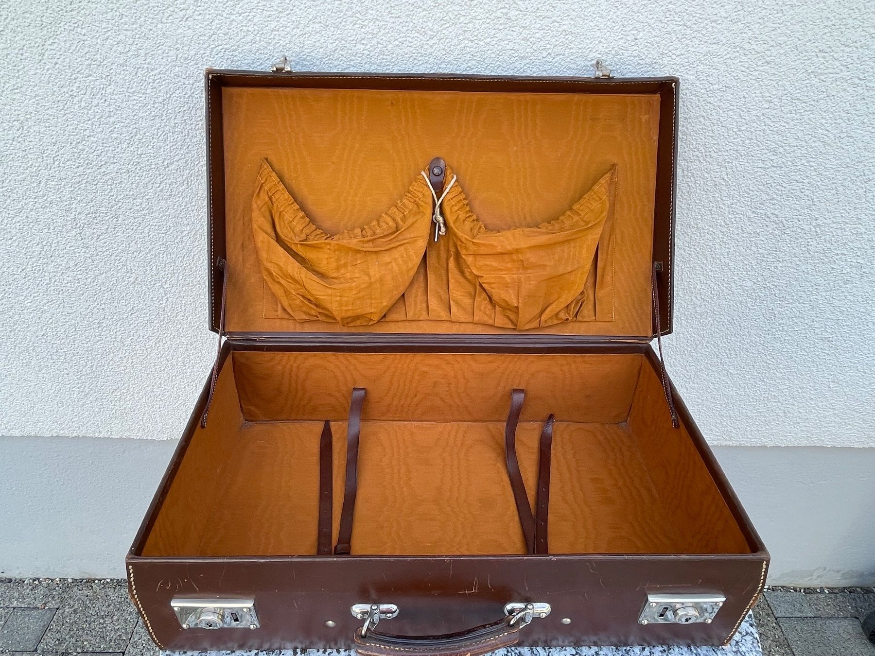 Valigie: Vintage Antik Lederkoffer – Usato da Winterthur venduto da moschtli20 4
