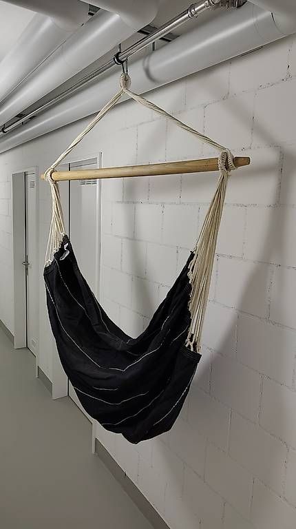 Poltrone pensili da giardino: Gratis Hängesessel – Usato da Schöftland venduto da Urs_Hunziker