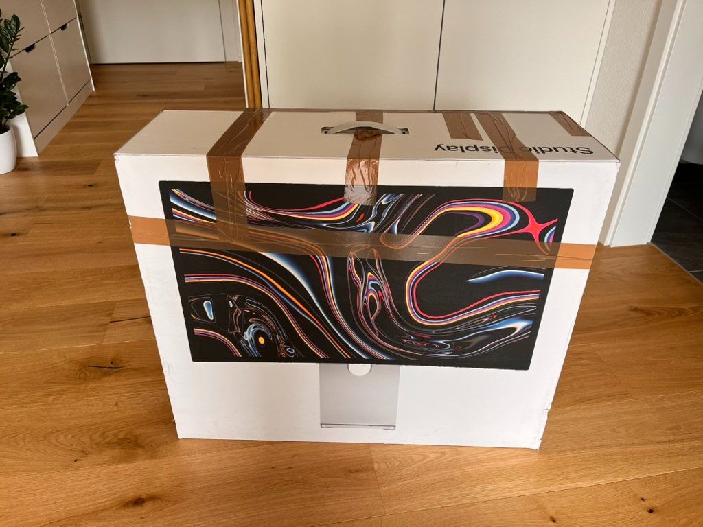 Apple Monitor: Apple Studio Display – Usato da St. Gallen venduto da brickbott 5