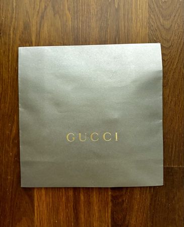 Gucci Papiertasche