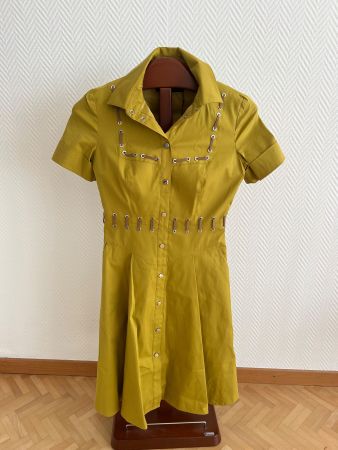 Karen Millen dress taille 36 (taille petit, 34)