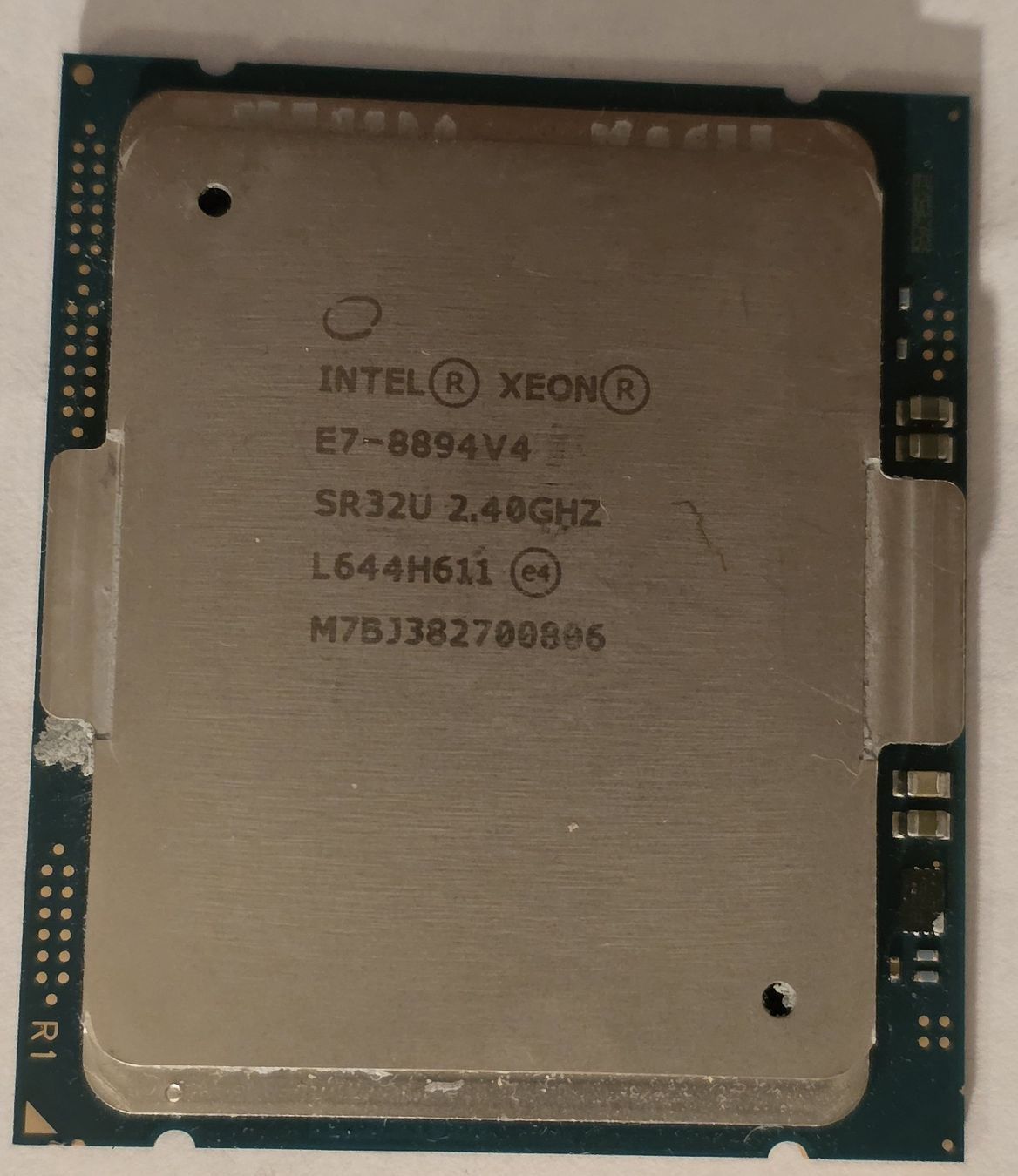 Intel Componenti elettronici: Intel Xeon E7-8894V4 2.40GHz CPU - Server Prozessor – Usato da Zürich venduto da Ghasemii