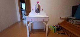 Kinderschminktisch
