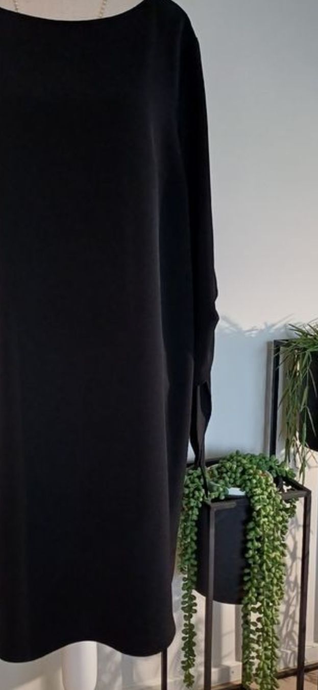 Vestiti: Schwarzes Midikleid mit Schleifen-Ärmel L – Usato da Arlesheim venduto da savina01