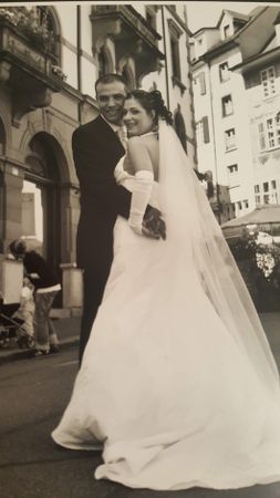 Hochzeitskleid in der Grösse 36/38zu verkaufen.