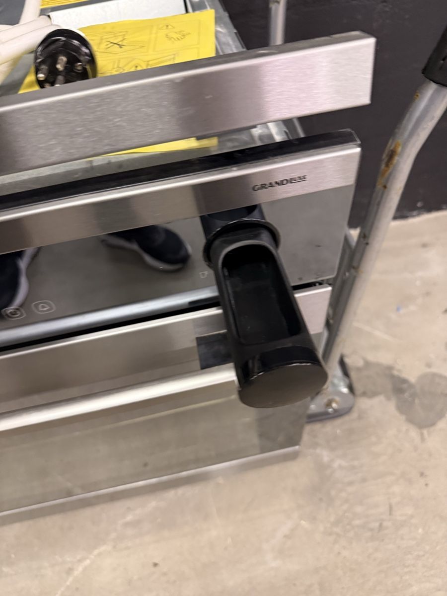 Electrolux Elettrodomestici da cucina: Backofen Electrolux Steam Edelstahl – Nuovo (secondo la descrizione) da Näfels venduto da Meelis 1