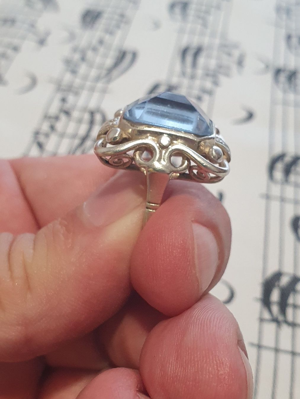 Anelli: Opulenter, phantastischer Blautopas-Ring in 835er Silber – Usato da Wohlen AG venduto da palmsprings 4