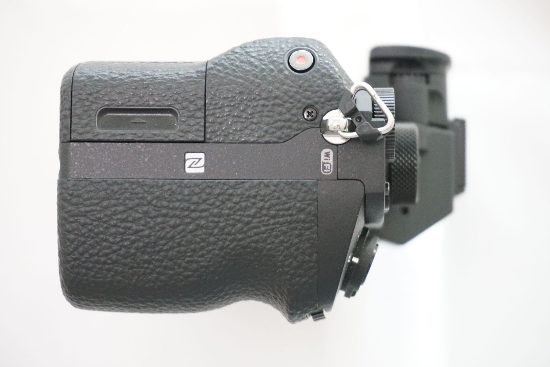 Sony Fotocamera: Son a7r II, spiegellose Systemkamera 42.4 Megapixel – Nuovo (secondo la descrizione) da St. Gallen venduto da Acer0110 4